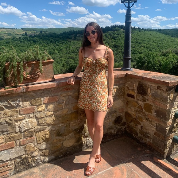 Realisation Devon Mini Silk Dress - Picture 2 of 9